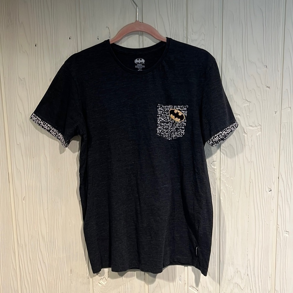 𝅺batman Shirt, M